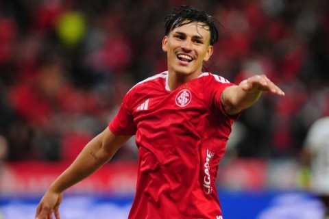 Pezzolano admite risco de perdas no Inter e liga alerta para a janela